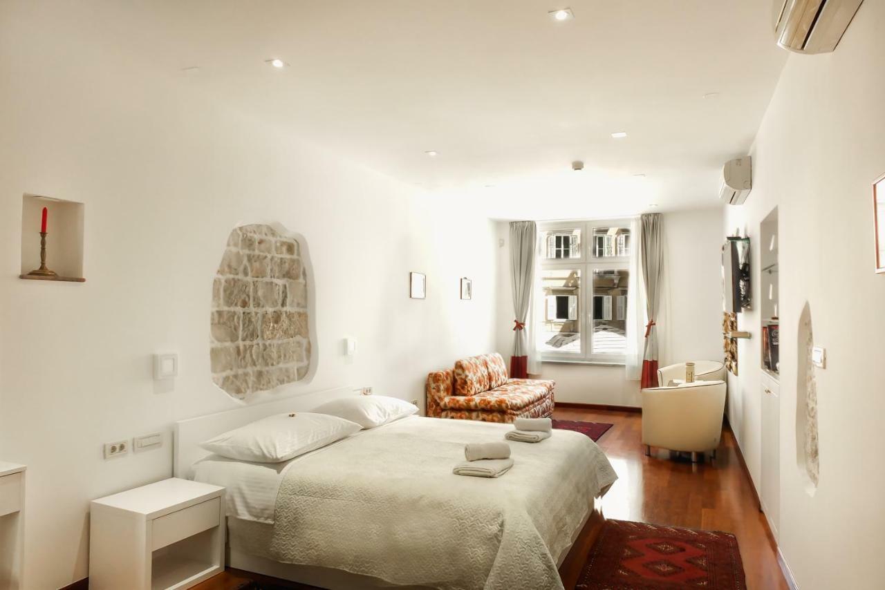 Old Square Studio Apartment سبليت المظهر الخارجي الصورة