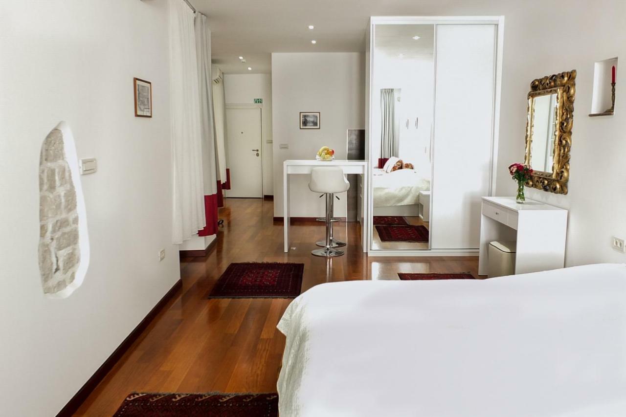 Old Square Studio Apartment سبليت المظهر الخارجي الصورة
