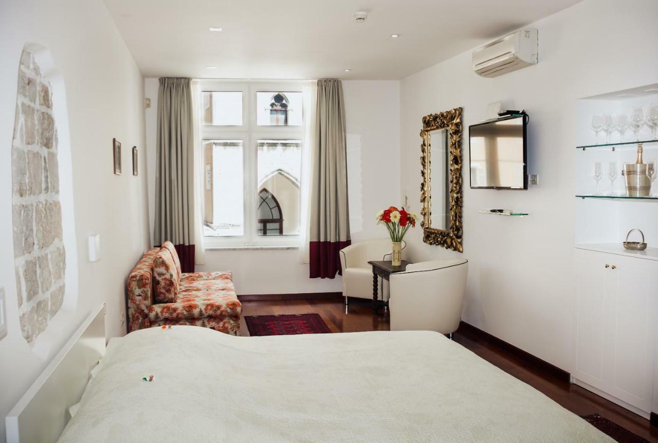 Old Square Studio Apartment سبليت المظهر الخارجي الصورة