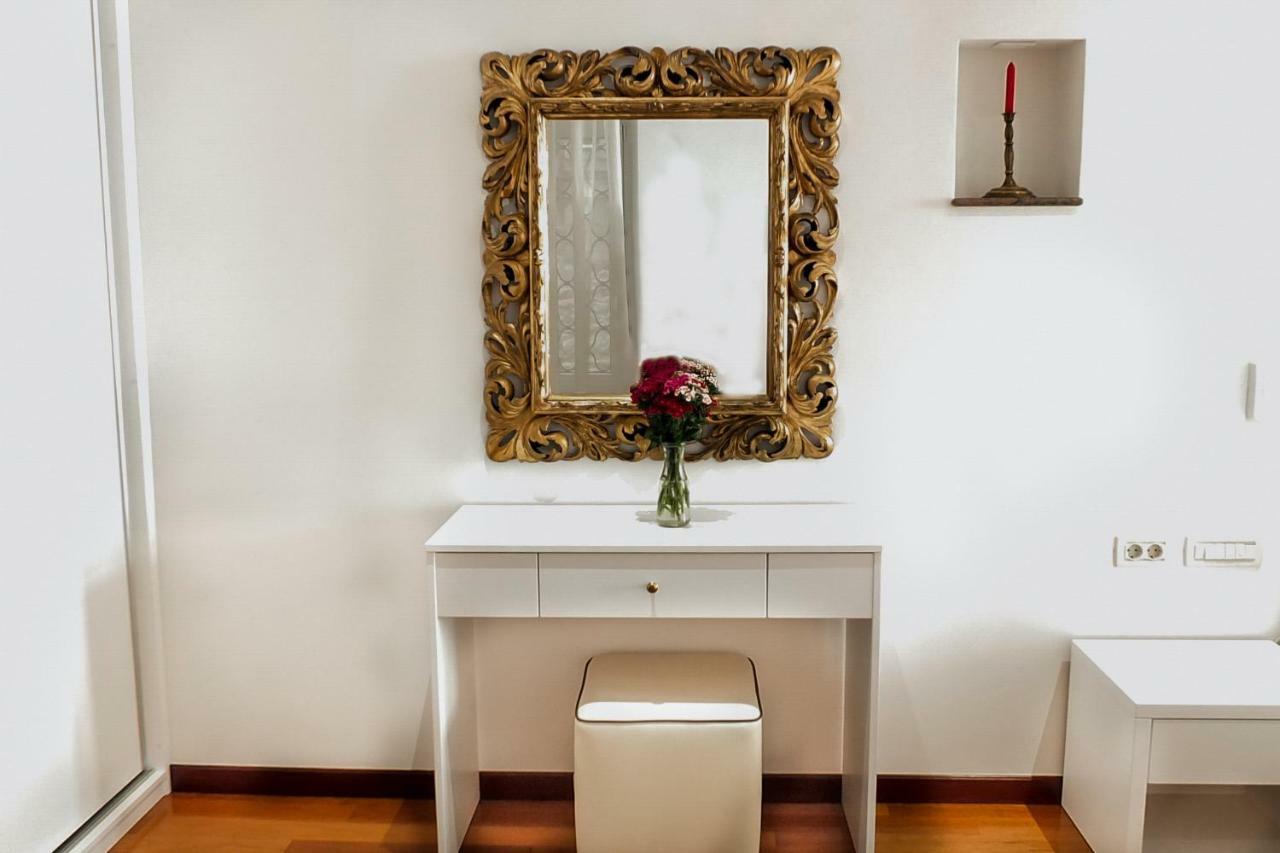 Old Square Studio Apartment سبليت المظهر الخارجي الصورة